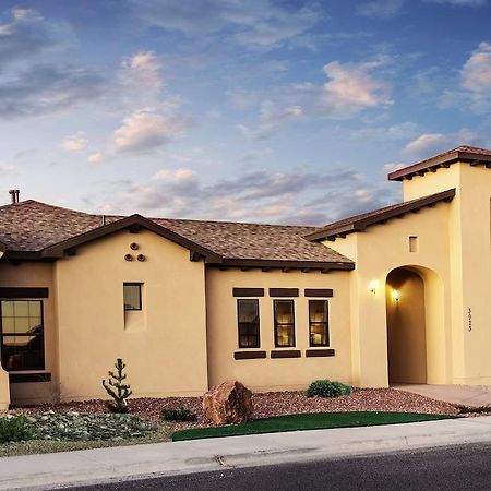 The Courtyard Villas Hobbs Exterior foto